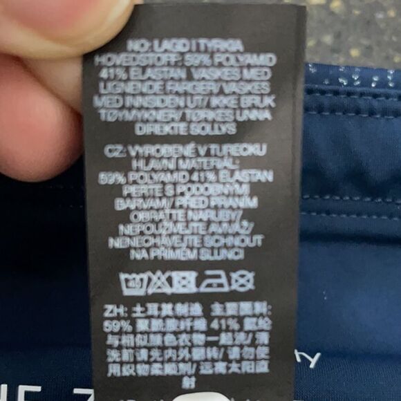 Sweaty Betty Zero Gravity Glitter 7/8 Leggings - Picture 6 of 7